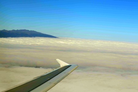 Mi despedida de la Isla de la Palma.  Vista de la isla por encima de las nubes. Día 30/08/2.013